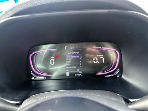 Used 2024 Kia Soul LX w/ Option Group 015 FWD image 14