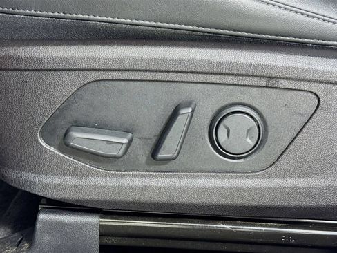 Used 2022 Kia Sorento EX w/ Panoramic Sunroof Package FWD image 15