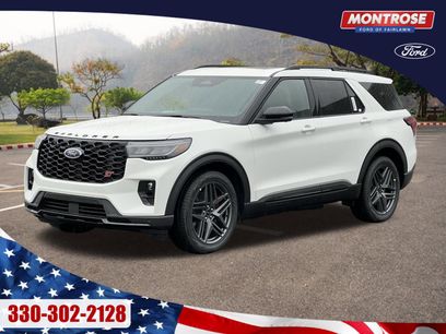 New 2026 Ford Explorer ST w/ Sun And Sound Package
