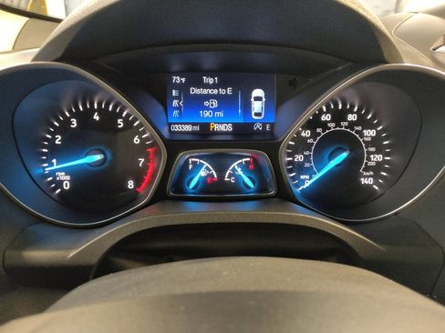 Used 2018 Ford Escape Titanium w/ Ford Safe & Smart Package AWD/4WD image 23