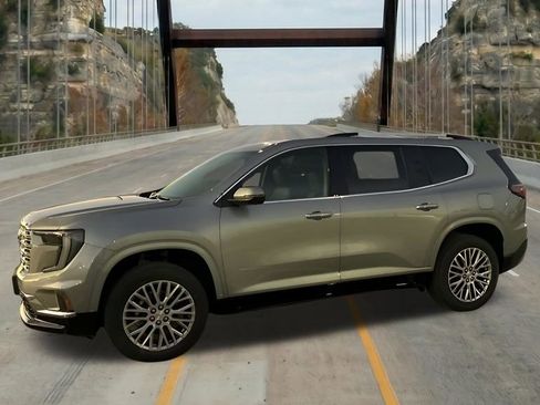 New 2026 GMC Acadia Denali w/ Super Cruise Package FWD image 4