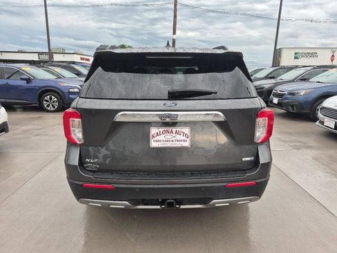 Used 2020 Ford Explorer XLT w/ Equipment Group 202A AWD/4WD image 7