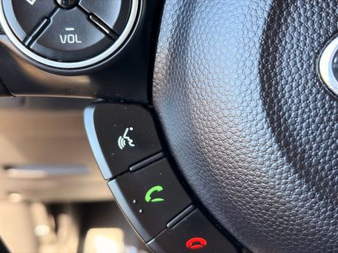 Used 2015 Kia Soul FWD image 27