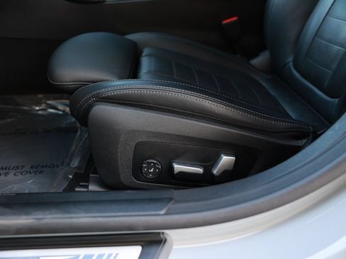 Used 2023 BMW i4 eDrive40 w/ M Sport Package RWD image 18