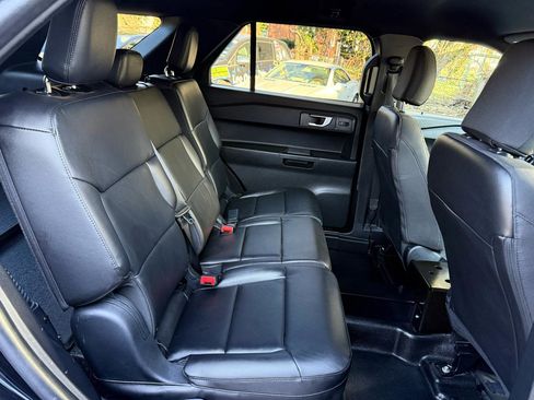 Used 2020 Ford Explorer 4WD Police Interceptor w/ Interior Upgrade Package image 19