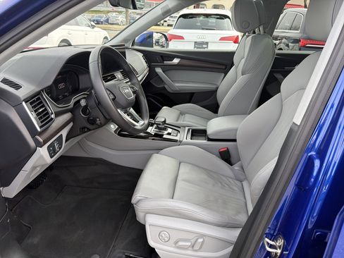Certified 2022 Audi Q5 e Premium Plus w/ Premium Plus Package AWD/4WD image 6