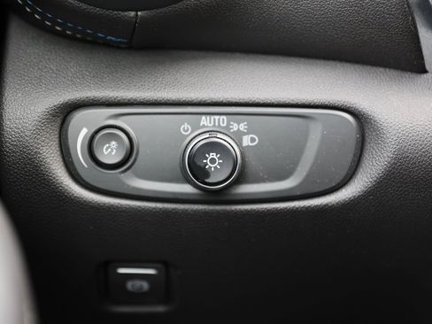 Used 2023 Chevrolet Blazer RS w/ Driver Confidence II Package image 40