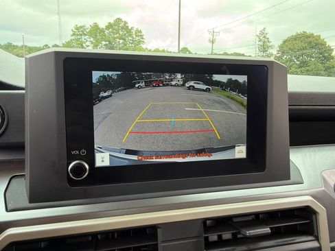 Used 2025 Toyota Tacoma SR5 RWD image 11