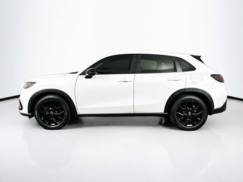 Used 2023 Honda HR-V Sport image 4