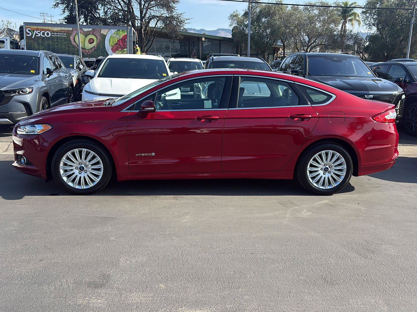 Used 2014 Ford Fusion SE w/ Equipment Group 502A FWD image 4