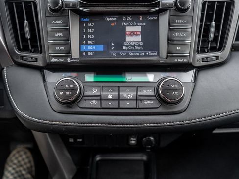 Used 2017 Toyota RAV4 XLE w/ Plus Special Value Package AWD/4WD image 27
