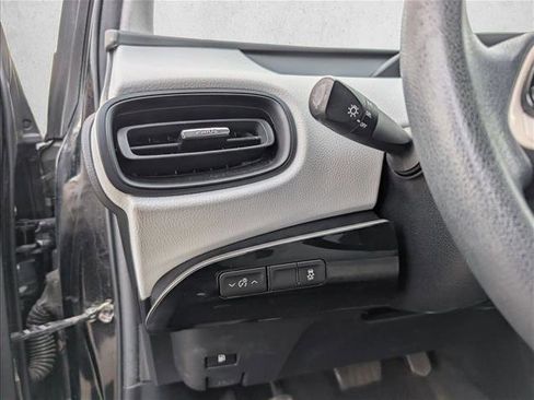 Used 2016 Toyota Prius Two image 7