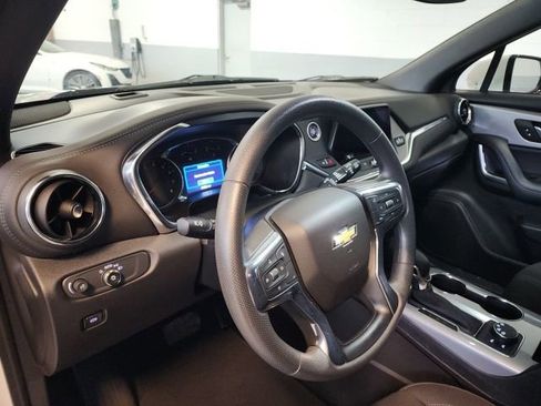 Used 2022 Chevrolet Blazer LT image 9