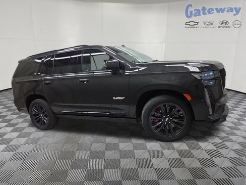 Used 2024 Cadillac Escalade V w/ LPO, ONYX Package AWD/4WD image 1