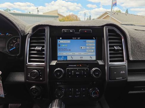 Used 2016 Ford F150 XLT w/ Equipment Group 302A Luxury AWD/4WD image 24