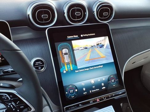 New 2026 Mercedes-Benz GLC 300 image 6