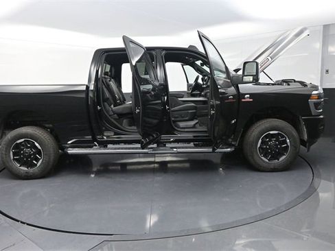 New 2026 RAM 2500 Laramie image 32