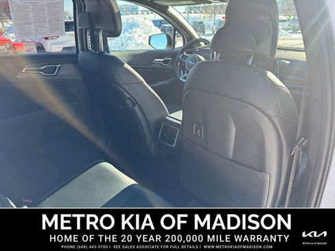 Used 2025 Kia Sportage X-Pro Prestige image 30