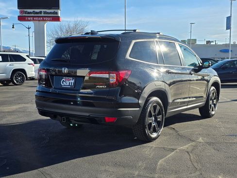 Used 2022 Honda Pilot TrailSport image 3