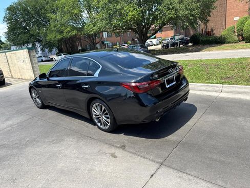 Used 2018 INFINITI Q50 Luxe w/ Essential Package (3.0T Luxe) RWD image 4