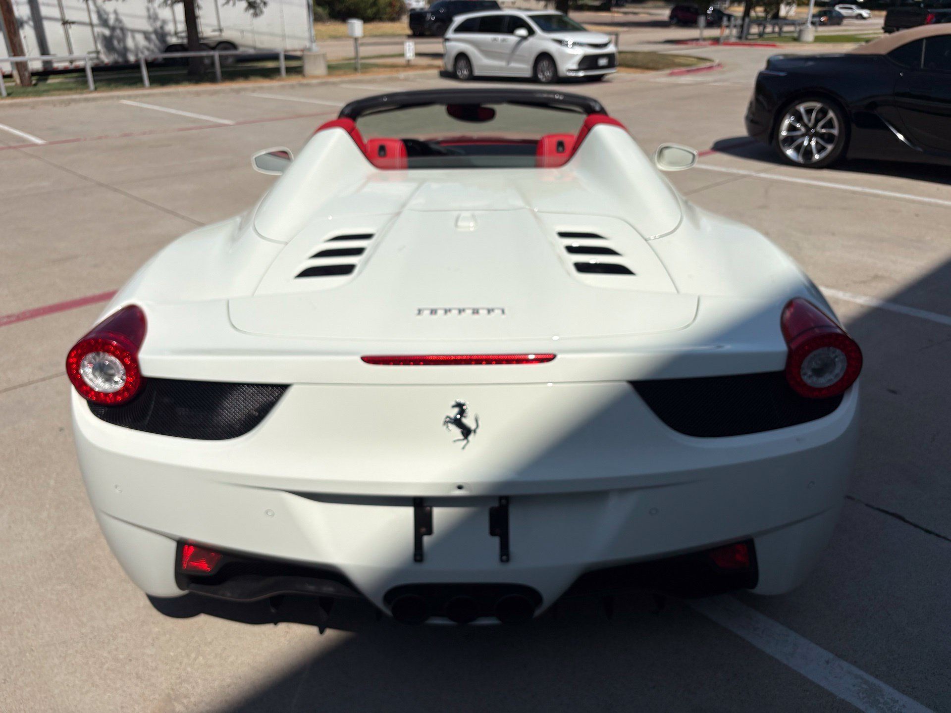 Used 2015 Ferrari 458 Spider RWD image 5