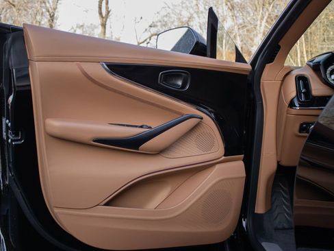 New 2026 Aston Martin DBX 707 AWD/4WD image 8