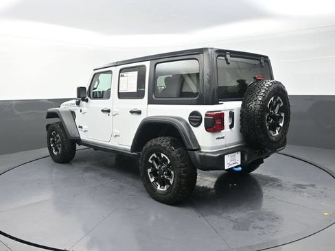 Used 2024 Jeep Wrangler Unlimited Rubicon 4xe AWD/4WD image 7