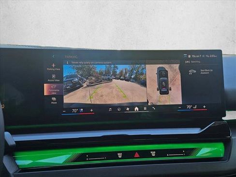 Certified 2025 BMW i5 eDrive40i w/ Premium Package image 21