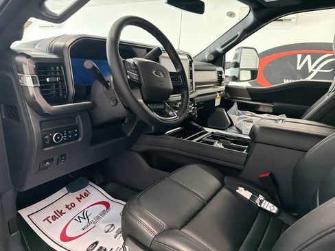 New 2026 Ford F250 Platinum AWD/4WD image 13