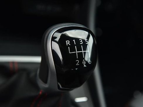 New 2026 Volkswagen Jetta GLI Autobahn FWD image 19
