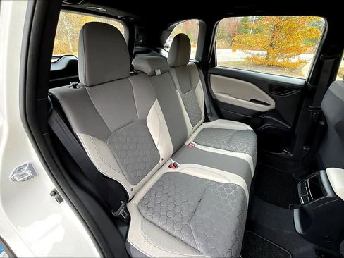 Used 2025 Subaru Forester image 19