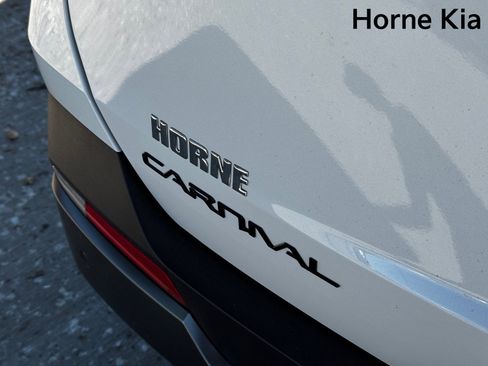 New 2026 Kia Carnival SX w/ SX Dark Edition Package image 7