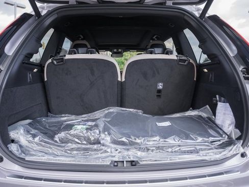 New 2026 Volvo XC90 B6 Plus w/ Protection Package Premier image 10