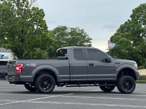 Used 2018 Ford F150 XL w/ Equipment Group 101A Mid AWD/4WD image 9