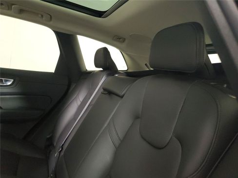 Certified 2023 Volvo XC60 B5 Plus w/ Protection Package Premier FWD image 13