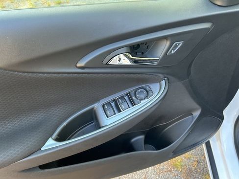 Used 2023 Chevrolet Malibu LT image 15