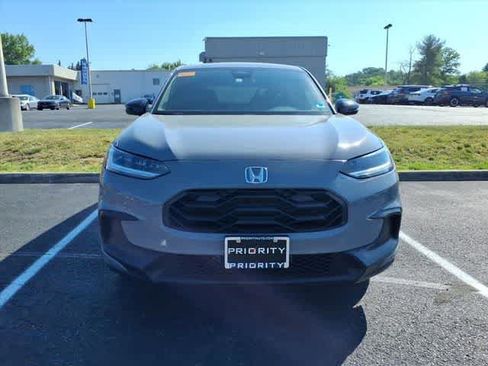 Used 2025 Honda HR-V Sport image 14