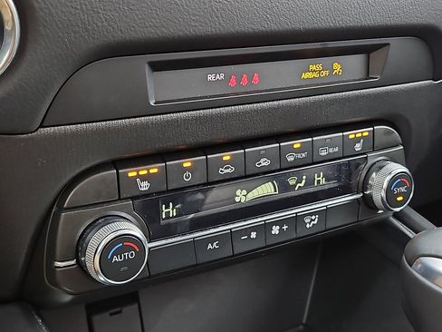 Used 2024 MAZDA CX-5 Carbon Edition image 16