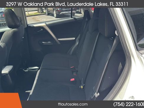 Used 2013 Toyota RAV4 XLE FWD image 23
