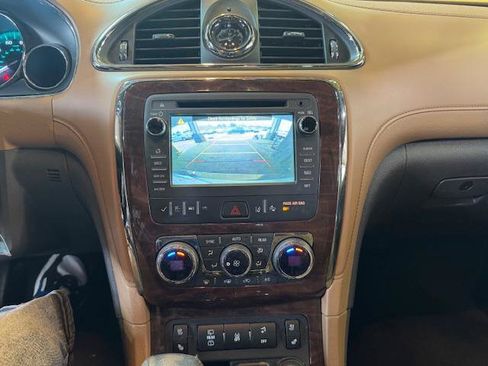 Used 2015 Buick Enclave Premium FWD image 31