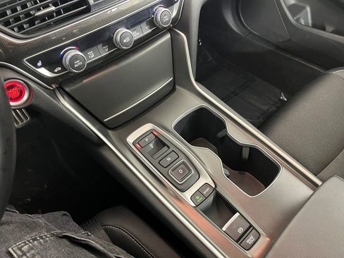 Used 2019 Honda Accord Sport image 24