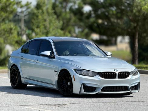 Used 2017 BMW M3 RWD image 13