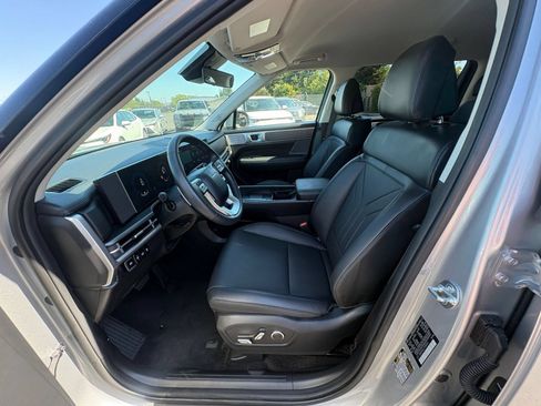 Used 2026 Hyundai Santa Fe SEL FWD image 25