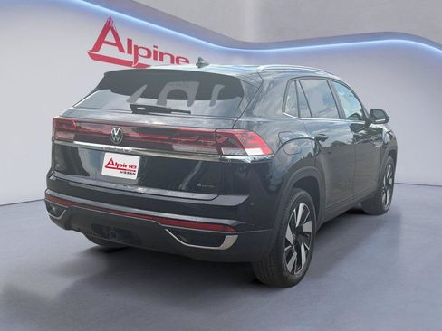 Used 2025 Volkswagen Atlas Cross Sport SE AWD/4WD image 5