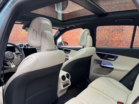 New 2026 Mercedes-Benz GLC 300 GLC 300 image 24