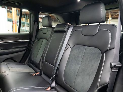 New 2026 Jeep Grand Cherokee 4WD image 27