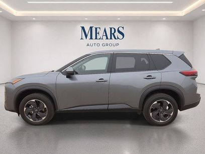 Used 2024 Nissan Rogue SV