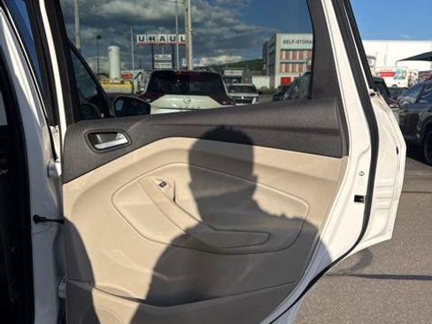 Used 2018 Ford Escape SEL AWD/4WD image 18