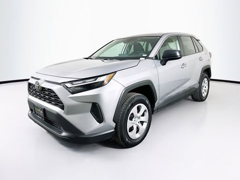 Used 2024 Toyota RAV4 LE image 3