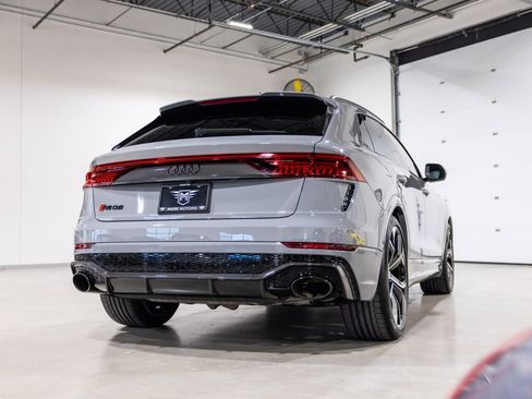 Used 2024 Audi RS Q8 BLACK OPTIC PACKAGE - EXECUTIV image 4